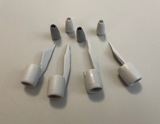 1:200 Scale 747 Engines PW 4000